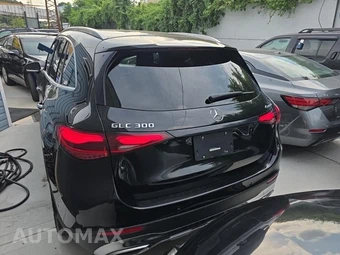 2023 Mercedes-Benz GLC 300 4MATIC - miniatura 5