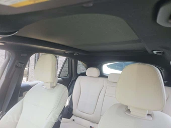 2023 Mercedes-Benz GLC 300 4MATIC – miniatura 11