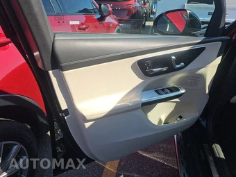 2023 Mercedes-Benz GLC 300 4MATIC – miniatura 9