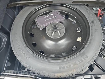 2023 Mercedes-Benz GLC 300 4MATIC – miniatura 22