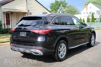 2023 Mercedes-Benz GLC 300 4MATIC – miniatura 4