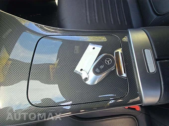 2023 Mercedes-Benz GLC 300 4MATIC - miniatura 8