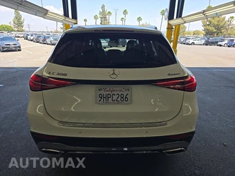 2023 Mercedes-Benz GLC 300 4MATIC - miniatura 5