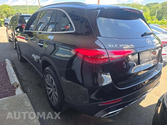 2023 Mercedes-Benz GLC 300 4MATIC – miniatura 2