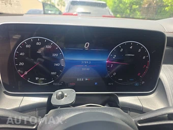 2023 Mercedes-Benz GLC 300 – miniatura 12