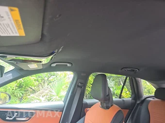 2023 Mercedes-Benz GLC 300 – miniatura 14