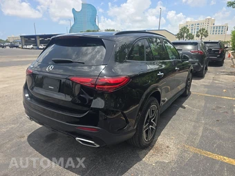 2023 Mercedes-Benz GLC 300 – miniatura 4