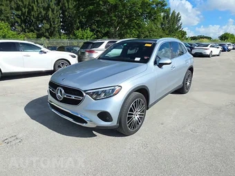 2023 Mercedes-Benz GLC 300