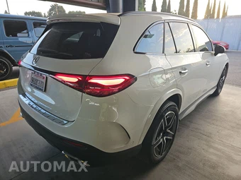 2023 Mercedes-Benz GLC 300 - miniatura 4