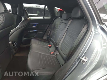 2023 Mercedes-Benz GLC 300 – miniatura 13