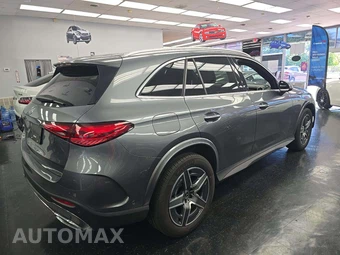 2023 Mercedes-Benz GLC 300 – miniatura 3