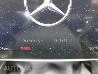 2023 Mercedes-Benz GLC 300 – miniatura 18