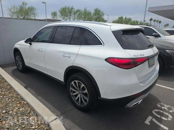 2023 Mercedes-Benz GLC 300 - miniatura 2