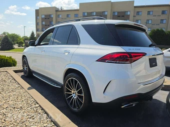 2023 Mercedes-Benz GLE 350 4MATIC - miniatura 2