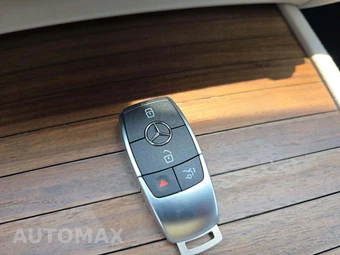 2023 Mercedes-Benz GLS 450 4MATIC - miniatura 5