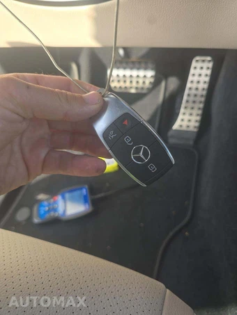2023 Mercedes-Benz GLS 450 4MATIC - miniatura 5
