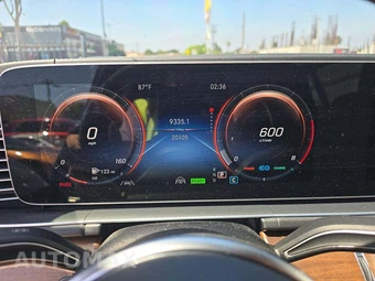 2023 Mercedes-Benz Maybach GLS 600 4MATIC – miniatura 9