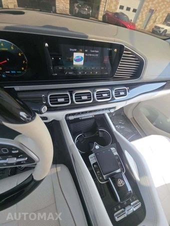 2023 Mercedes-Benz Maybach GLS 600 4MATIC – miniatura 10