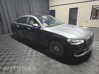 2023 Mercedes-Benz Maybach S 680 4MATIC - miniatura 3