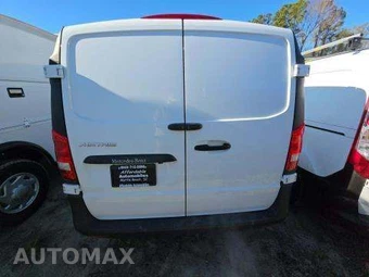 2023 Mercedes-Benz Metris Cargo Van 126.0" WB – miniatura 23