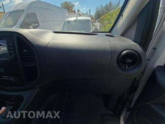 2023 Mercedes-Benz Metris Cargo Van 135.0" WB – miniatura 17