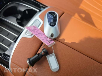2023 Mercedes-Benz S 500 4MATIC - miniatura 8