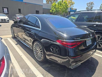 2023 Mercedes-Benz S 500 4MATIC - miniatura 2