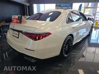 2023 Mercedes-Benz S 500 4MATIC - miniatura 3