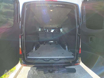 2023 Mercedes-Benz Sprinter 2500 Cargo Van 144.0" WB – miniatura 14