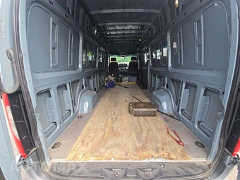 2023 Mercedes-Benz Sprinter 2500 Cargo Van High Roof 170.0" WB – miniatura 13