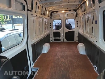 2023 Mercedes-Benz Sprinter 2500 Cargo Van High Roof 170.0" WB - miniatura 16