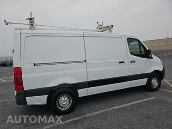 2023 Mercedes-Benz Sprinter 2500 Cargo Van Standard Roof 144.0" WB - miniatura 4