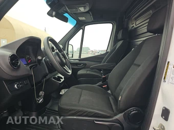 2023 Mercedes-Benz Sprinter 2500 Cargo Van Standard Roof 144.0" WB - miniatura 7