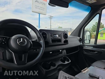 2023 Mercedes-Benz Sprinter 2500 Cargo Van Standard Roof 144.0" WB - miniatura 10