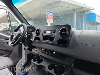 2023 Mercedes-Benz Sprinter 2500 Cargo Van Standard Roof 144.0" WB - miniatura 19