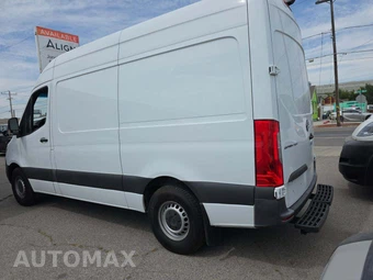 2023 Mercedes-Benz Sprinter 2500 Cargo Van Standard Roof 144.0" WB - miniatura 2