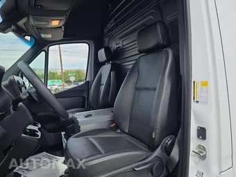 2023 Mercedes-Benz Sprinter 2500 Cargo Van Standard Roof 144.0" WB - miniatura 6