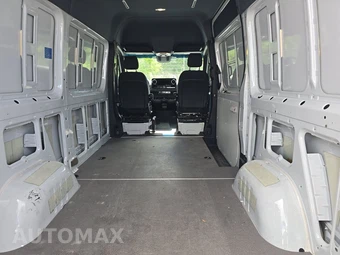 2023 Mercedes-Benz Sprinter 2500 Cargo Van Standard Roof 144.0" WB - miniatura 15