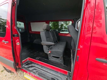 2023 Mercedes-Benz Sprinter 2500 Crew Van Standard Roof 144.0" WB – miniatura 11