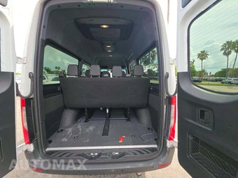 2023 Mercedes-Benz Sprinter 2500 Passenger Van Standard Roof 144.0" WB - miniatura 12