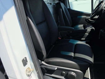 2023 Mercedes-Benz Sprinter 3500XD Cab Chassis DRW - miniatura 15
