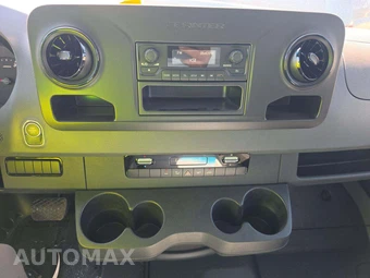 2023 Mercedes-Benz Sprinter 3500XD Cab Chassis DRW - miniatura 10