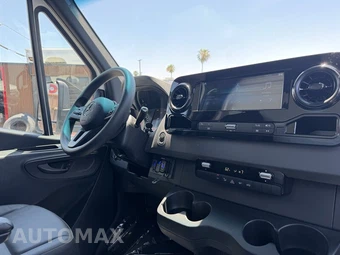 2023 Mercedes-Benz Sprinter 3500XD Cab Chassis DRW - miniatura 16