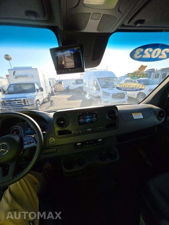 2023 Mercedes-Benz Sprinter 3500XD Cab Chassis DRW - miniatura 9