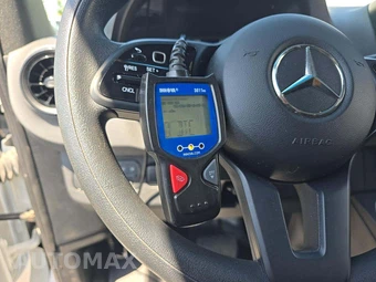 2023 Mercedes-Benz Sprinter 3500XD Cab Chassis DRW - miniatura 21