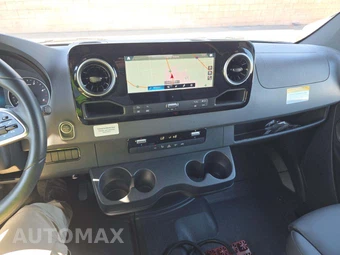 2023 Mercedes-Benz Sprinter 3500XD Cab Chassis – miniatura 10