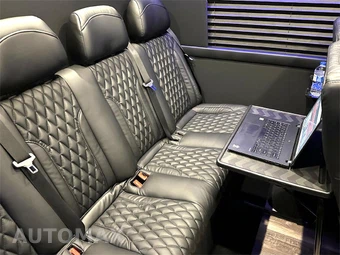 2023 Mercedes-Benz Sprinter 3500XD Cargo Van DRW High Roof 170.0" WB - miniatura 24