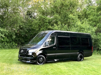 2023 Mercedes-Benz Sprinter 3500XD Cargo Van DRW High Roof 170.0" WB - miniatura 35