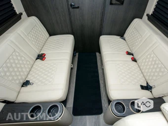 2023 Mercedes-Benz Sprinter 3500XD Cargo Van DRW High Roof 170.0" WB - miniatura 16