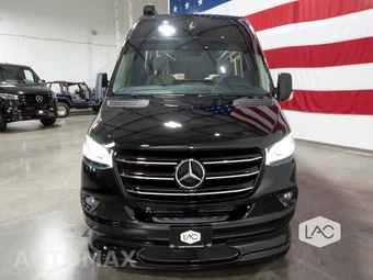 2023 Mercedes-Benz Sprinter 3500XD Cargo Van DRW High Roof 170.0" WB - miniatura 26